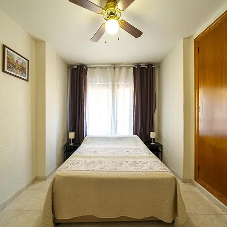 Apartamento Piso De 2 Donoso Cortes Primero