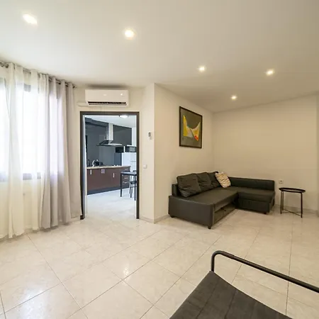 Piso De 2 Donoso Cortes Primero Апартаменты